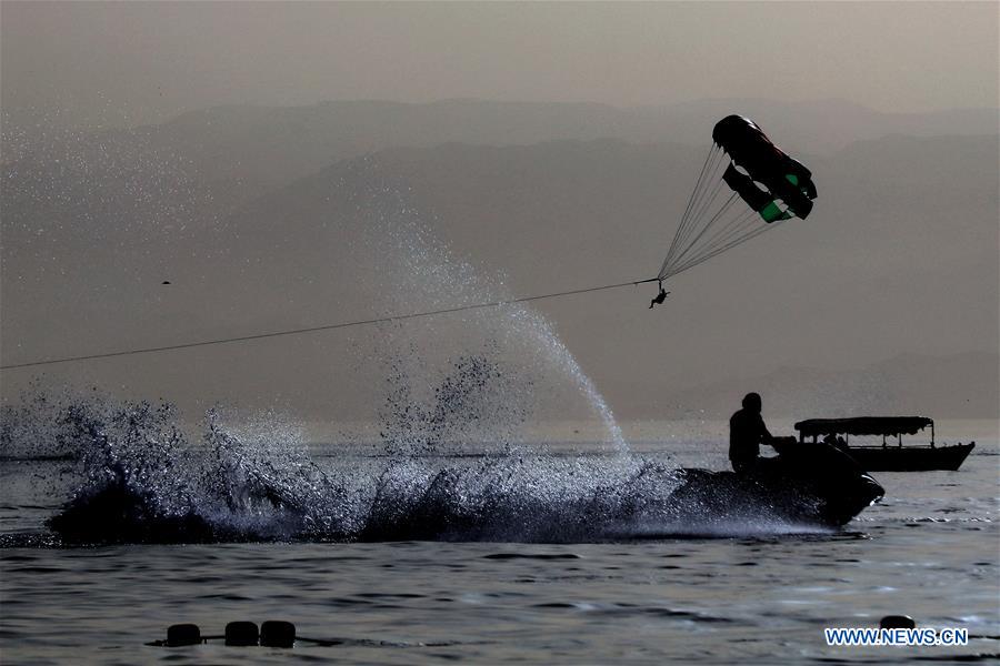 JORDAN-AQABA-RED SEA-BEACH-TOURISTS