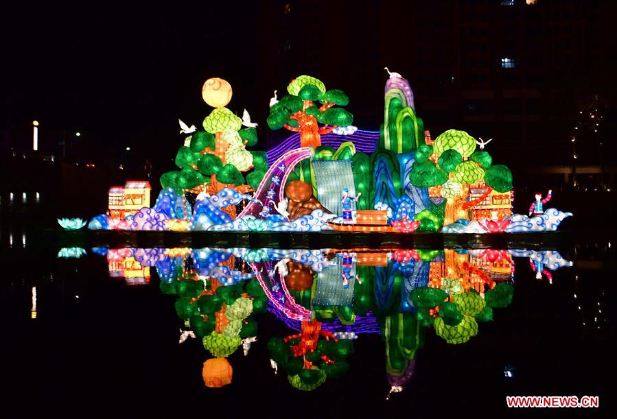 #CHINA-SPRING FESTIVAL-LANTERN (CN)