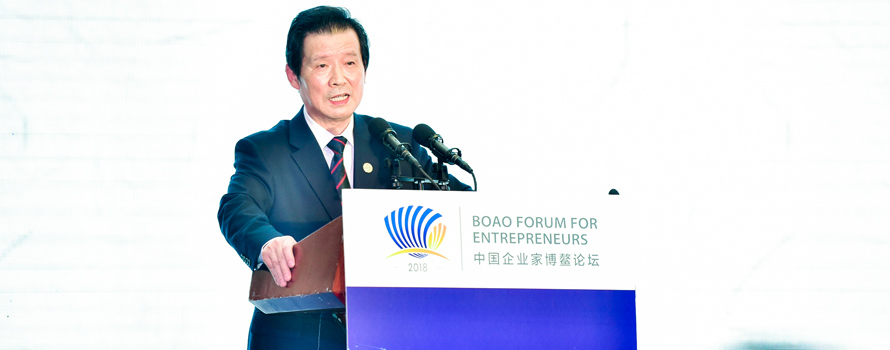 清華大學(xué)教授、著名藝術(shù)家、文化學(xué)者言恭達(dá)主題演講