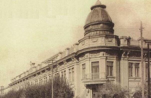 滬市公司監(jiān)管銳評(píng)第十七期 | *ST秋林二次暫停上市，敗局所由何來(lái)？