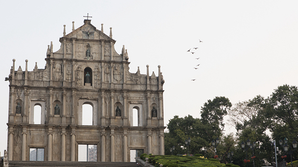 全力抗擊新冠疫情，全面深化粵澳合作——新一屆澳門特區(qū)政府施政半年紀(jì)實(shí)