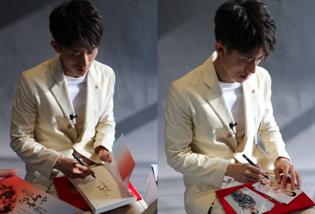 一個人最重要的素質(zhì)其實(shí)就是認(rèn)清自己，不管多么的成功，不要忘記自己的初心，這是最重要的。