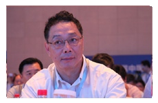 國(guó)家發(fā)改委城市和小城鎮(zhèn)改革發(fā)展中心主任 李鐵