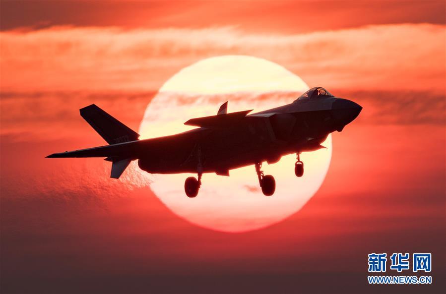 （人民空軍70年&middot;圖文互動(dòng)）（2）奮飛空天向打贏(yíng)&mdash;&mdash;人民空軍戰(zhàn)斗力建設(shè)成就述評(píng)