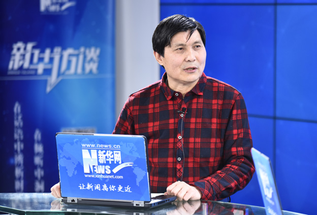 《凈潔乾坤》整個畫面以雪景為背景，表現(xiàn)的是東北大興安嶺那一帶的民族風(fēng)情。這個畫的境界是指洗刷污濁，洗刷人間那些烏煙瘴氣的丑惡東西，意義深刻。