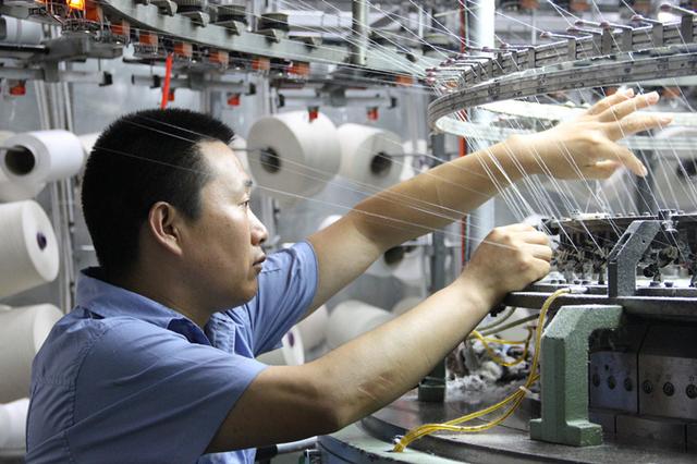 每天“暴走”數(shù)小時(shí)，身為男工卻“技?jí)喝悍?rdquo;是一種怎樣的體驗(yàn)？