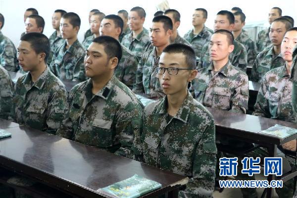 （十九大時光·圖文互動）（1）青春，在夢想的引領下飛揚——來自基層蹲點現(xiàn)場的報道