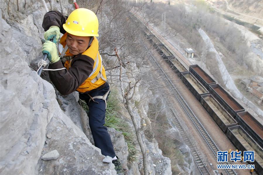 (年終報(bào)道)(7)2017身邊的感動