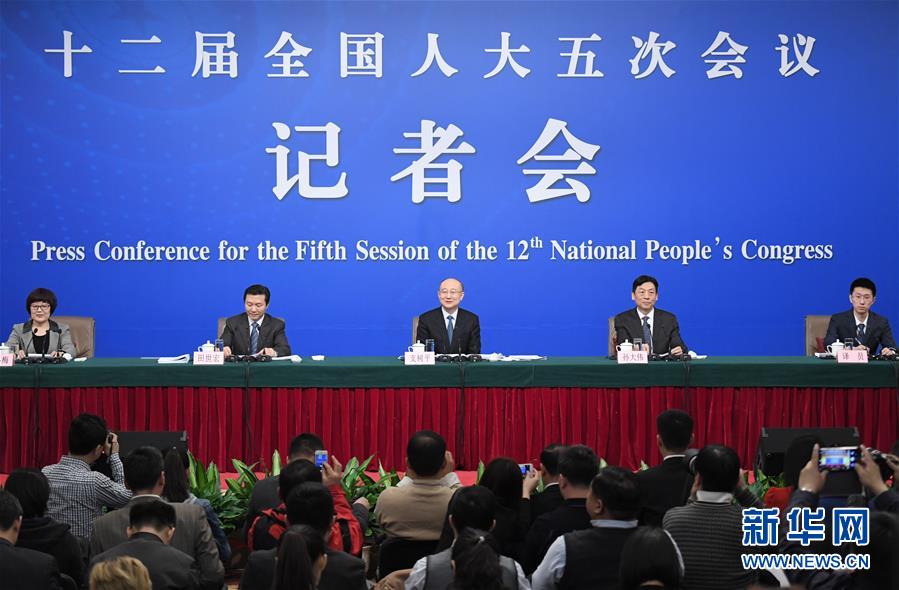 (兩會(huì))(3)國家質(zhì)檢總局局長支樹平等就“質(zhì)量提升”答記者問