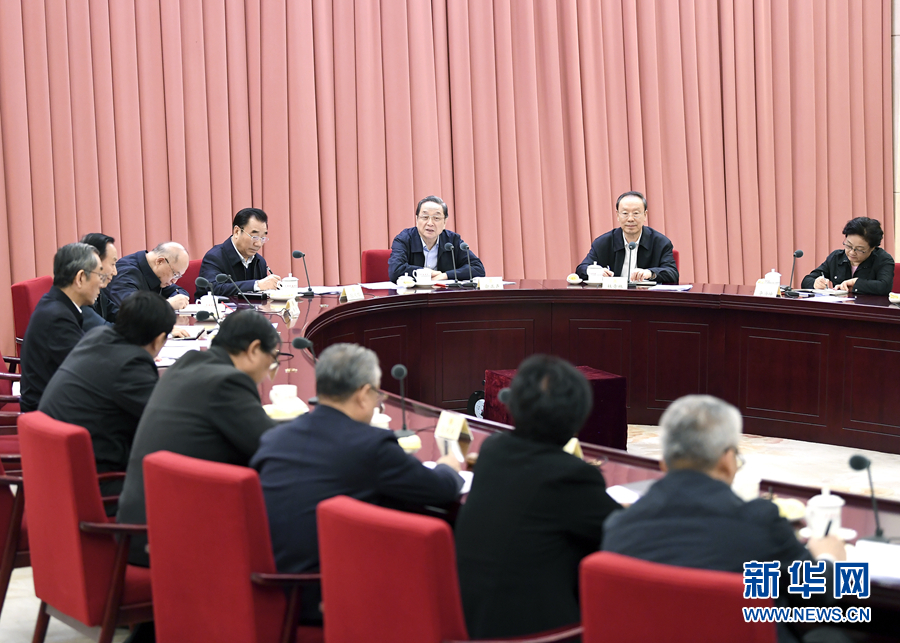 1月17日，中共政協(xié)第十二屆全國(guó)委員會(huì)黨組在北京召開會(huì)議，傳達(dá)學(xué)習(xí)貫徹習(xí)近平總書記在十九屆中央紀(jì)委二次全會(huì)上的重要講話和全會(huì)精神。全國(guó)政協(xié)主席、黨組書記俞正聲主持會(huì)議并講話。新華社記者 燕雁 攝