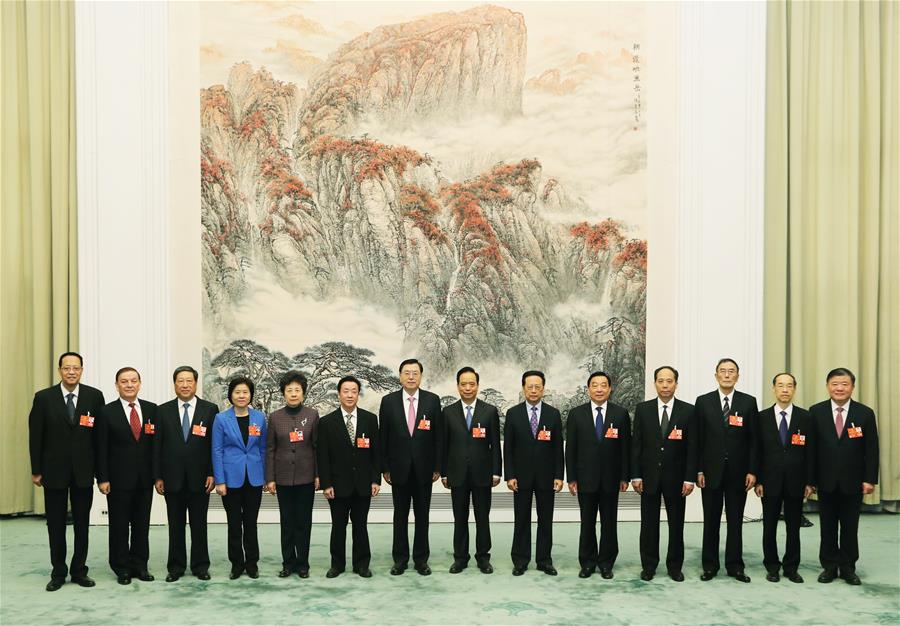 (兩會(huì))(2)十二屆全國人大常委會(huì)舉行第一百一十六次委員長(zhǎng)會(huì)議