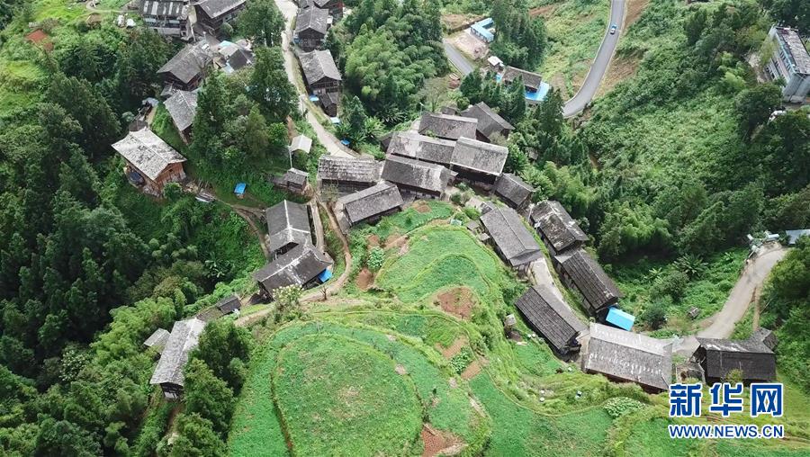 (新華全媒頭條·我們的節(jié)日·中秋·圖文互動)(5)明月寄相思 家國總關(guān)情——詩詞引出的中秋故事