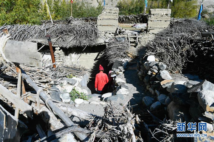 （新華全媒頭條&middot;圖文互動）（5）西藏阿里楚松村&ldquo;四代房&rdquo;：中國邊陲巨變的縮微影像