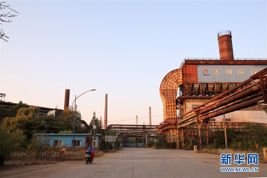 (在習(xí)近平新時(shí)代中國(guó)特色社會(huì)主義思想指引下·慶祝改革開放40周年·協(xié)調(diào)發(fā)展)(新華全媒頭條·圖文互動(dòng))(8)協(xié)調(diào)發(fā)展:奏響全面建成小康社會(huì)交響曲