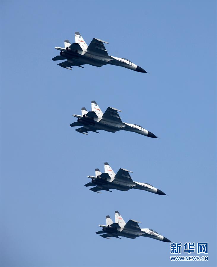 (人民海軍70年·新華全媒頭條·圖文互動)(7)向著深藍(lán)出發(fā)——獻(xiàn)給人民海軍成立70周年