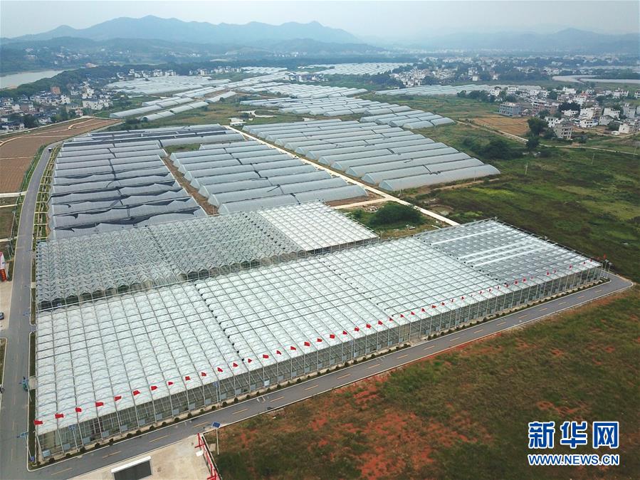 (新華全媒頭條·壯麗70年·奮斗新時(shí)代——記者再走長征路·圖文互動(dòng))(3)跨越“第一渡” 長征出發(fā)地“換了人間”