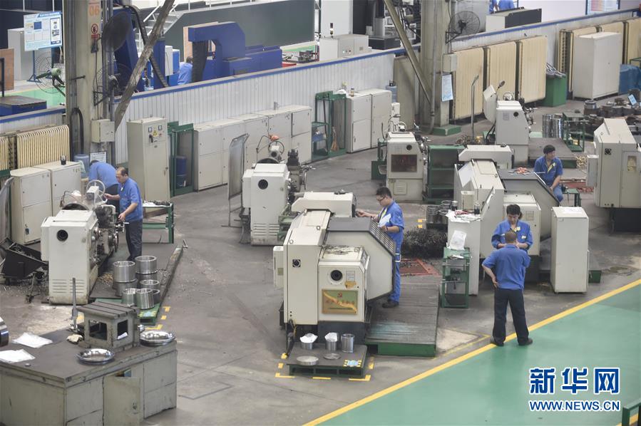 (新華全媒頭條·壯麗70年 奮斗新時代——推動高質(zhì)量發(fā)展調(diào)研行·圖文互動)(4)潮平兩岸闊 奮楫正當時——來自遼寧的高質(zhì)量發(fā)展實踐