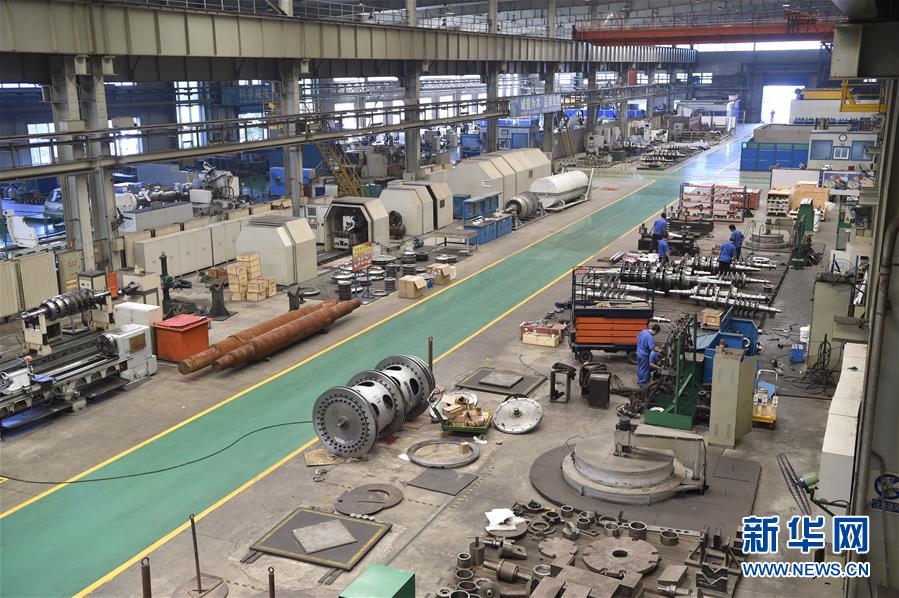 (新華全媒頭條·壯麗70年 奮斗新時代——推動高質(zhì)量發(fā)展調(diào)研行·圖文互動)(8)潮平兩岸闊 奮楫正當時——來自遼寧的高質(zhì)量發(fā)展實踐