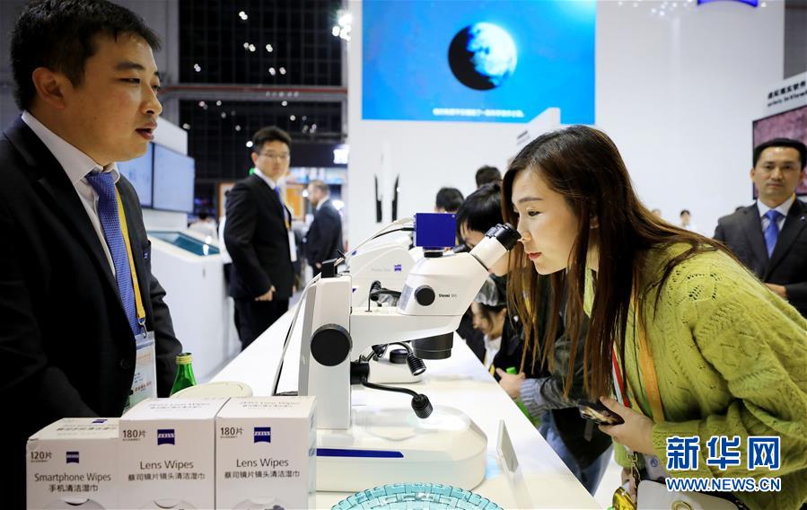 （新華全媒頭條&middot;圖文互動(dòng)）（9）秋天里的樂(lè)章&mdash;&mdash;第二屆中國(guó)國(guó)際進(jìn)口博覽會(huì)巡禮