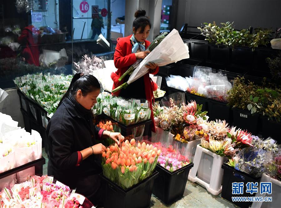 （新華全媒頭條&middot;圖文互動(dòng)）（5）一個(gè)內(nèi)陸大省的開放朋友圈