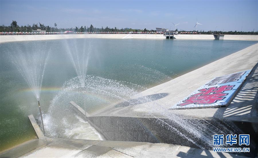 （新華全媒頭條·圖文互動）（10）上下同心再出發(fā)——習(xí)近平總書記同出席2019年全國兩會人大代表、政協(xié)委員共商國是紀(jì)實(shí)