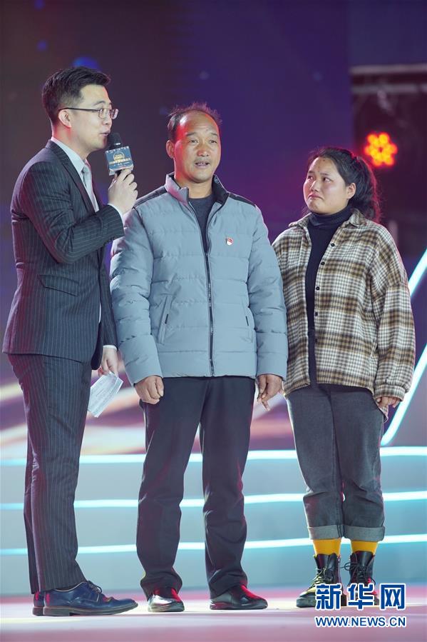 (圖文互動)(6)“中國網(wǎng)事·感動2019”十大年度網(wǎng)絡(luò)人物揭曉