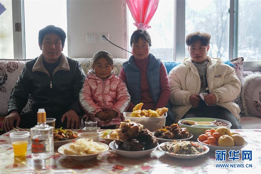 （聚焦疫情防控·圖文互動(dòng)）（1）一心防疫，一心脫貧——一心村的防疫一天