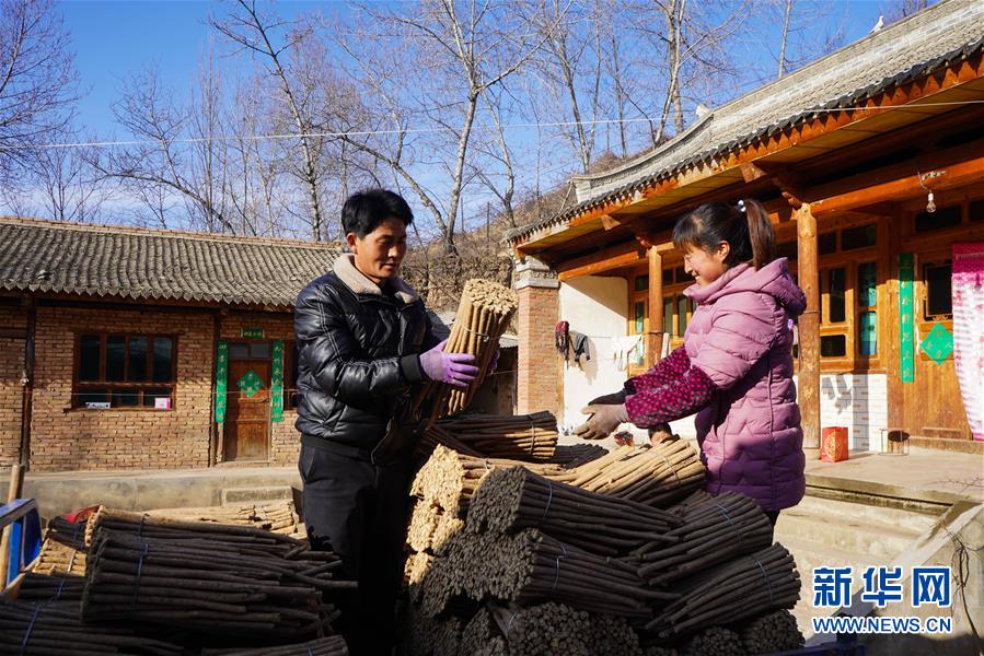 （聚焦疫情防控·圖文互動(dòng)）（4）一心防疫，一心脫貧——一心村的防疫一天