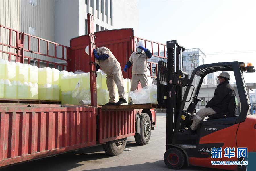 （圖文互動(dòng)）（2）爭分奪秒，為了那千公里之外的馳援——急需防疫物資天津復(fù)工復(fù)產(chǎn)一線見聞