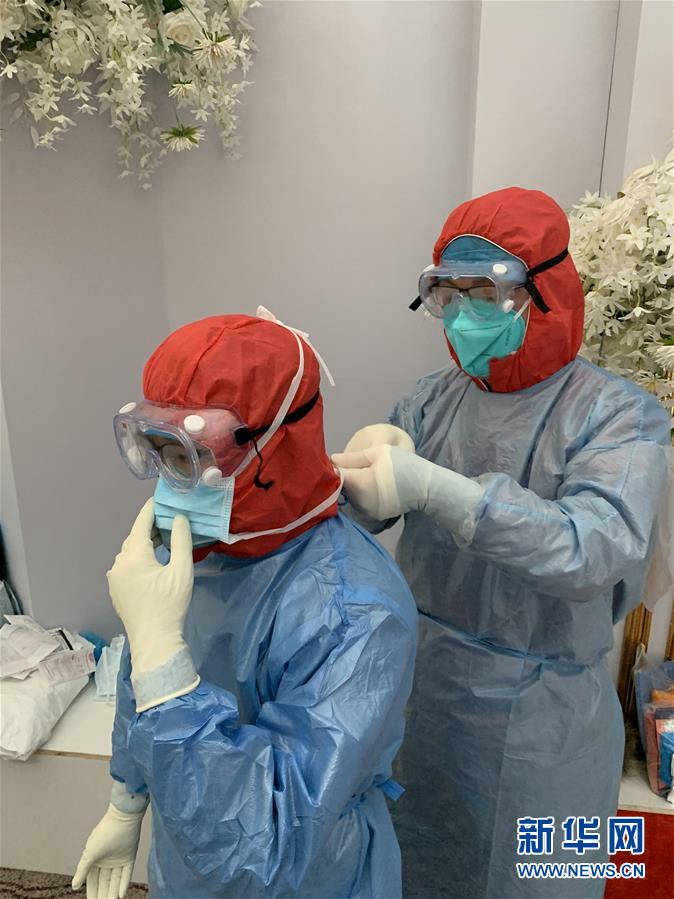 (新華全媒頭條·圖文互動)(9)赤子之歌——記奮戰(zhàn)在抗疫一線的90后白衣戰(zhàn)士