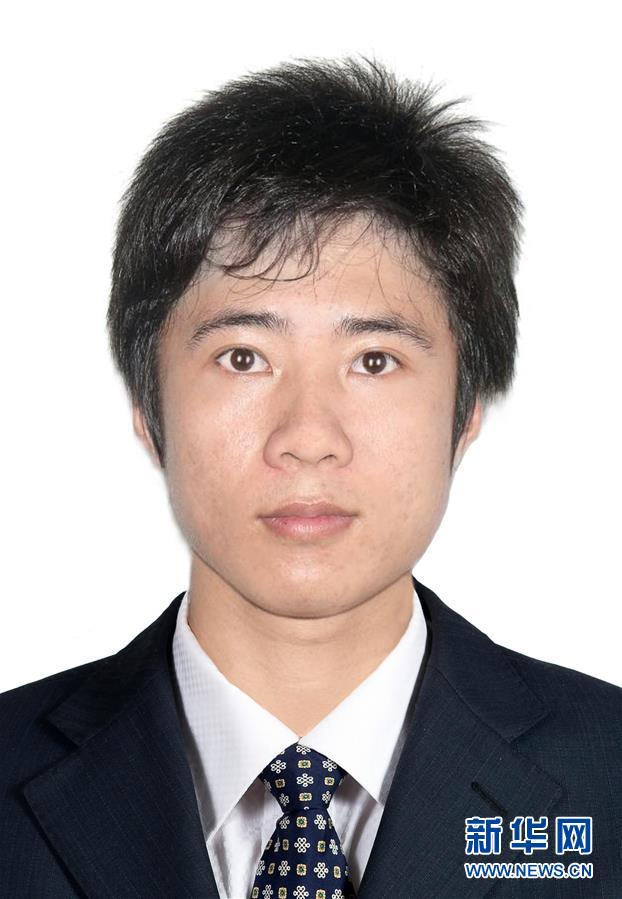 (一線抗疫群英譜·圖文互動(dòng))(2)楊波:生命定格在摯愛的崗位上