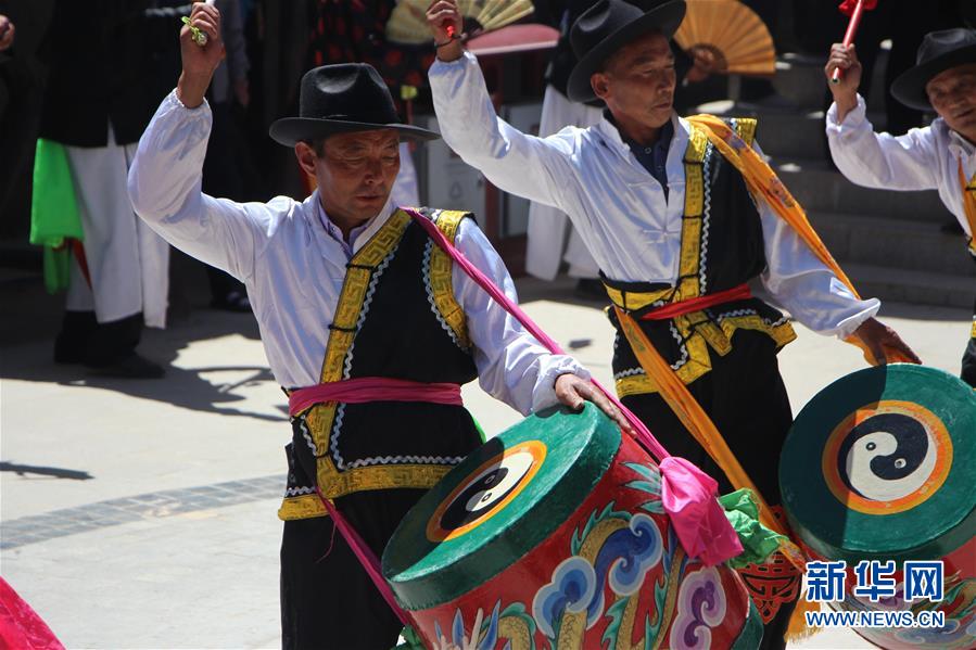 (圖文互動)(3)高原追夢人守護(hù)非遺“活化石”