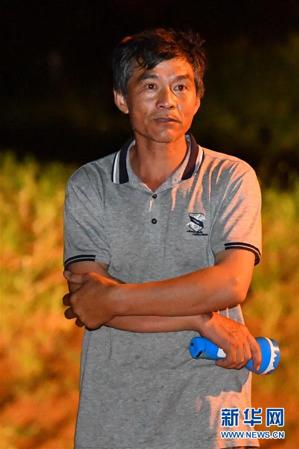 （防汛抗洪·圖文互動(dòng)）（3）“保衛(wèi)家園，誰(shuí)都不能是旁觀者”——夜訪洞庭湖大堤防汛一線