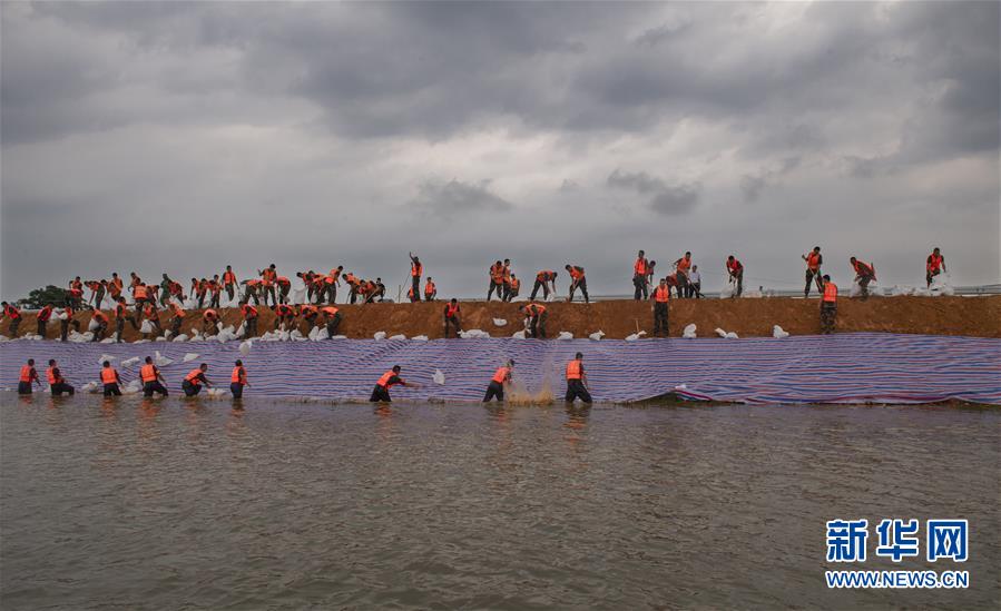 （防汛抗洪&middot;圖文互動(dòng)）（1）抗洪長(zhǎng)堤上的&ldquo;三件寶&rdquo;