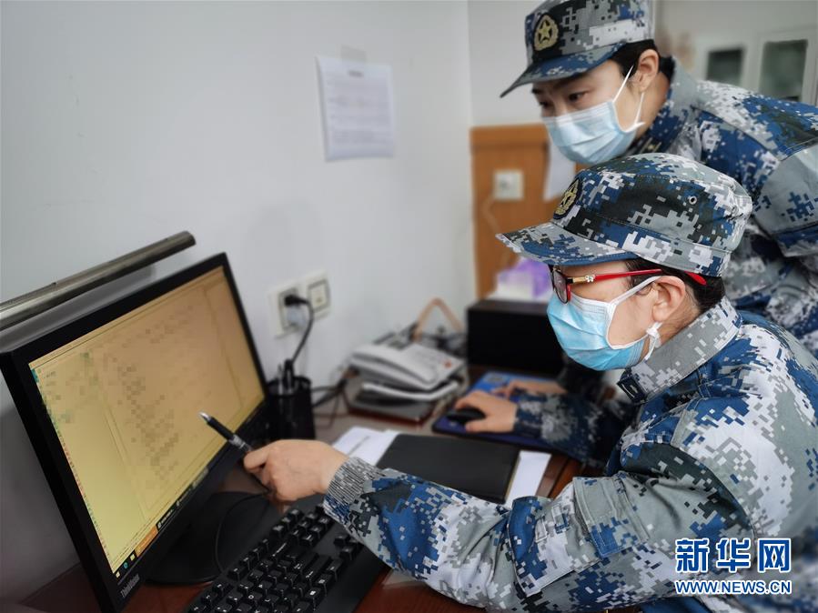 （圖文互動(dòng)）（8）&ldquo;白衣戰(zhàn)士&rdquo;在沖鋒&mdash;&mdash;記&ldquo;最美新時(shí)代革命軍人&rdquo;仲月霞