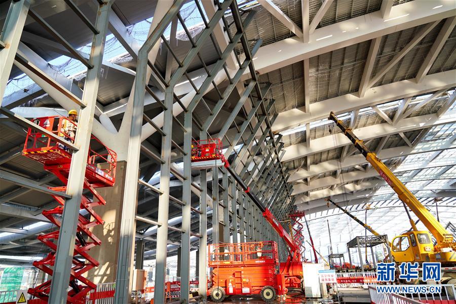 (新華全媒頭條·圖文互動(dòng))(16)“1毫米”之內(nèi)的智慧與引領(lǐng)——寫在智能高鐵京雄城際全線軌道貫通之際