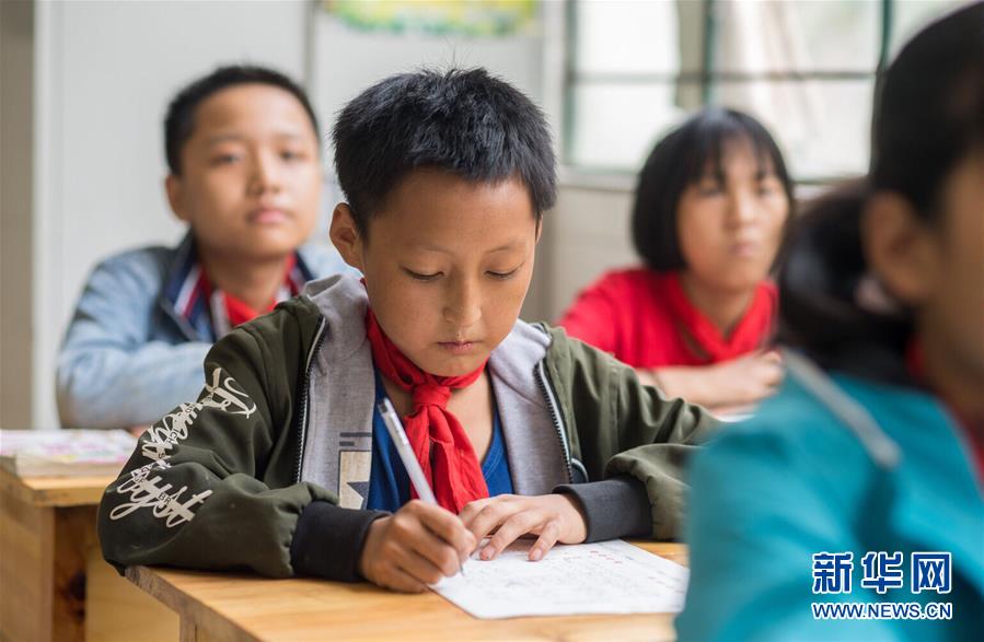 （新華全媒頭條·決戰(zhàn)決勝脫貧攻堅·督戰(zhàn)未摘帽貧困縣·圖文互動）（11）不獲全勝，決不收兵——全國52個掛牌督戰(zhàn)貧困縣脫貧攻堅紀(jì)實