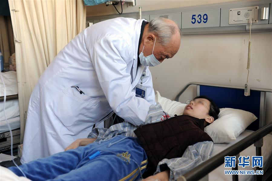 (在習(xí)近平新時(shí)代中國(guó)特色社會(huì)主義思想指引下——新時(shí)代新作為新篇章·習(xí)近平總書記關(guān)切事·圖文互動(dòng))(7)“從0到1”的堅(jiān)守與突破:攀登科學(xué)高峰的那些“一生一事”