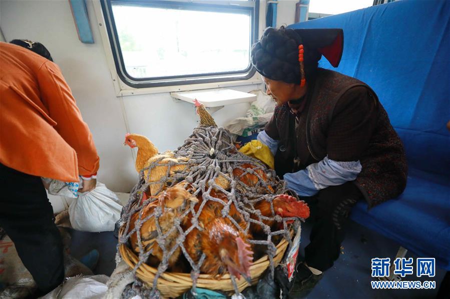 （坐著高鐵看中國·圖文互動(dòng)）（3）走成昆，感受闖過禁區(qū)的光影記錄