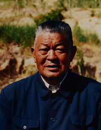 尕布龍語(yǔ)錄：權(quán)力來(lái)自百姓，只能服務(wù)于百姓