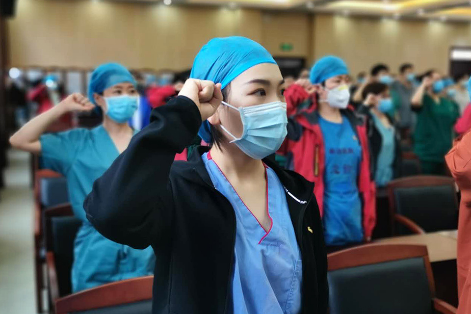 長(zhǎng)大，只是一瞬間的事——天津“90后”護(hù)士的武漢戰(zhàn)“疫”記憶