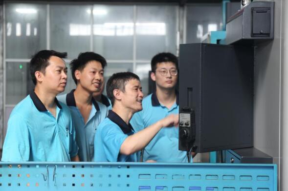 平凡的崗位，不平凡的業(yè)績！——習近平總書記重要講話激勵各行各業(yè)勞動者建功新時代