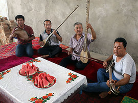 蘇來曼 阿不都:在平凡的生活中傳承十二木卡姆