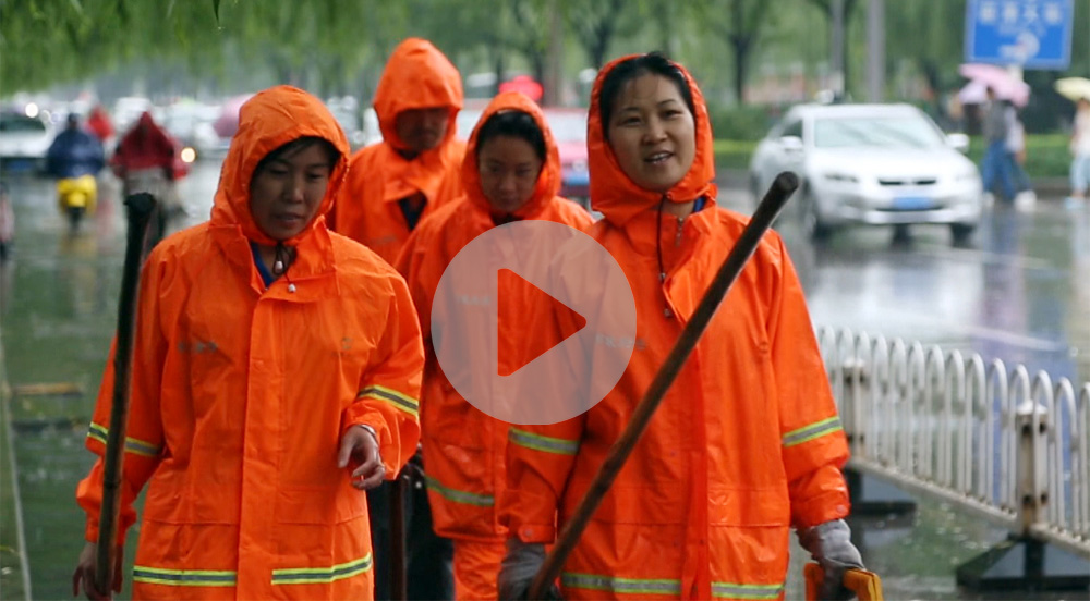 回家路上的&ldquo;等雨人&rdquo;