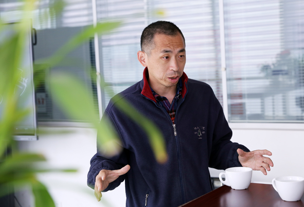 數(shù)據(jù)量大，涉及到全球八個(gè)不同地方的望遠(yuǎn)鏡