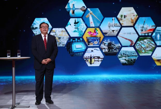 通過轉(zhuǎn)型，使我們的投資更多地滿足國家戰(zhàn)略的需要，真正做到&ldquo;為國而投&rdquo;