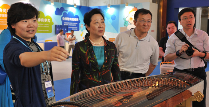 北京市市科委主任閆傲霜、副主任朱世龍檢查2015年科技周主場籌備工作