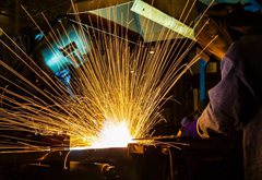 2016工業(yè)運行穩(wěn)中向好、提質(zhì)增效