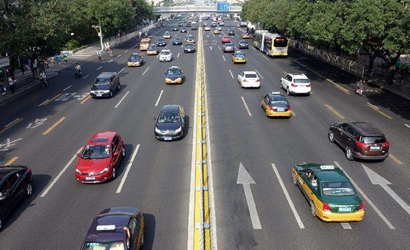 搖號、限行都是“沒辦法的辦法”