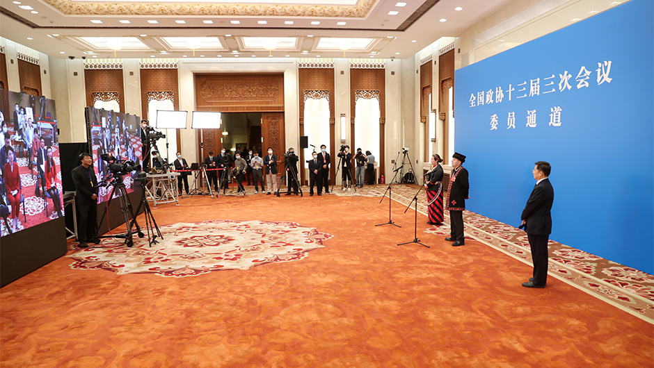 &ldquo;委員通道&rdquo;采訪活動現(xiàn)場